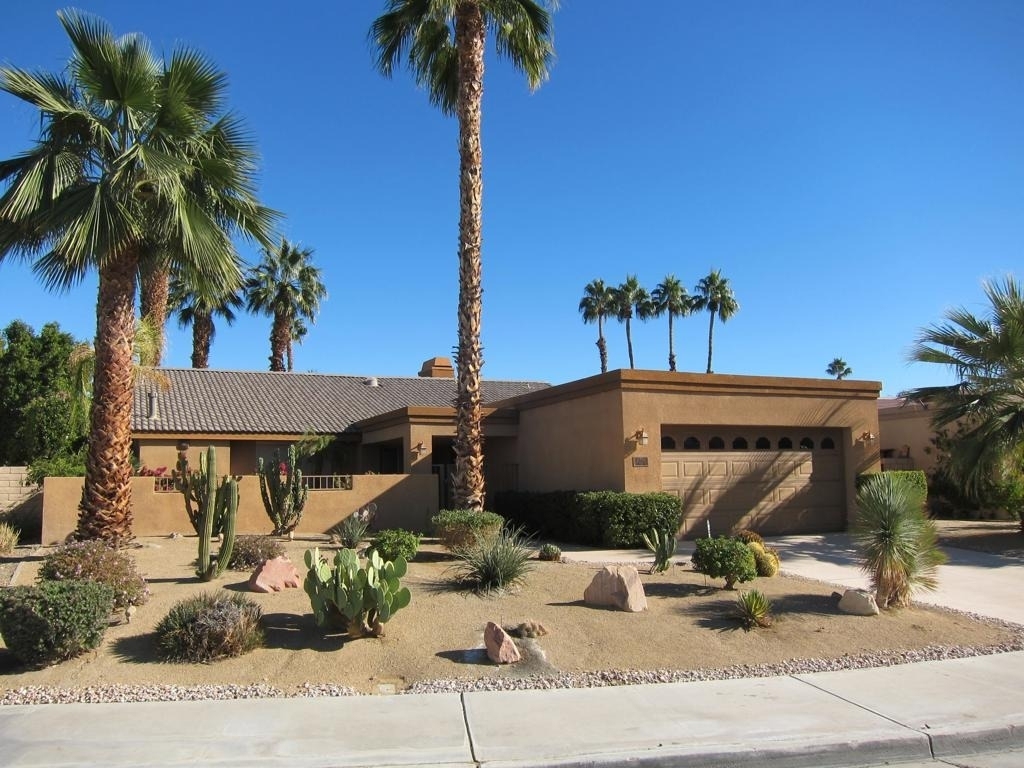 40556 Clover Lane - Photo 0