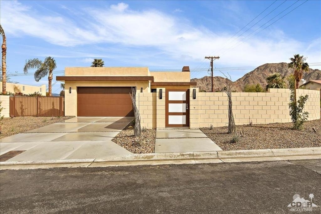 53720 Avenida Madero - Photo 0