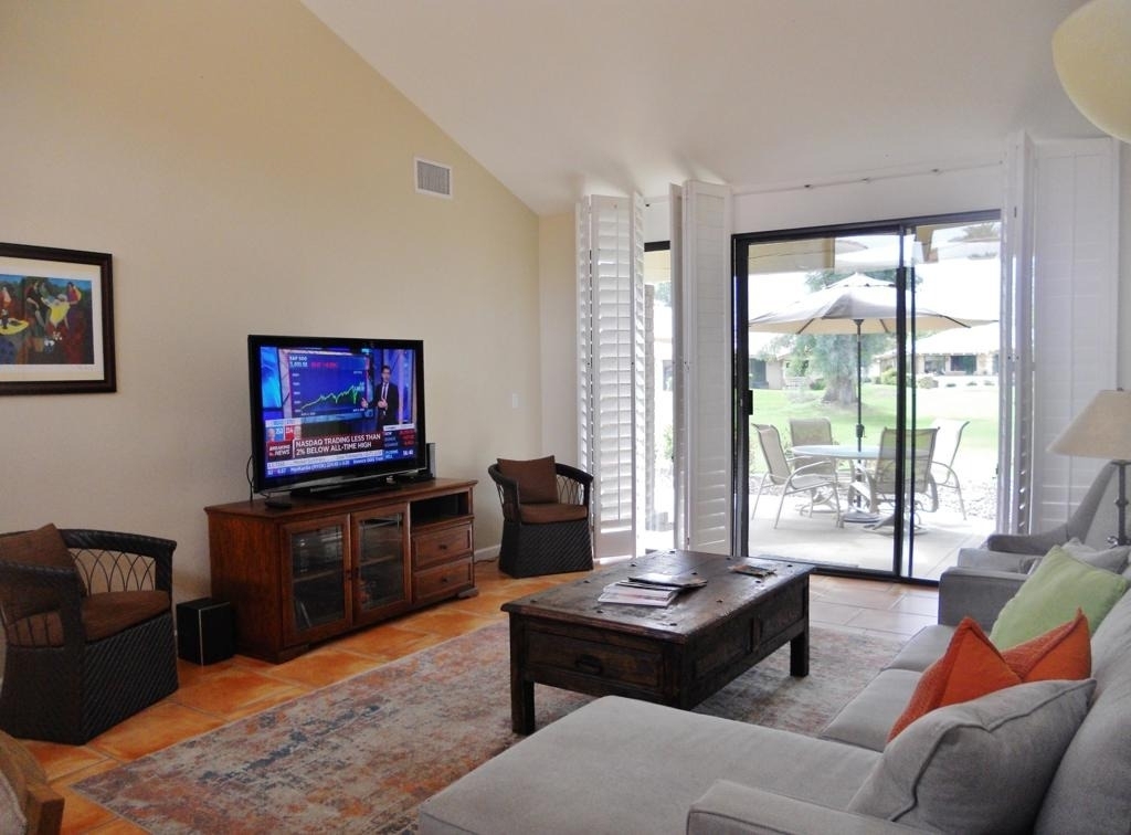 197 Madrid Avenue - Photo 8