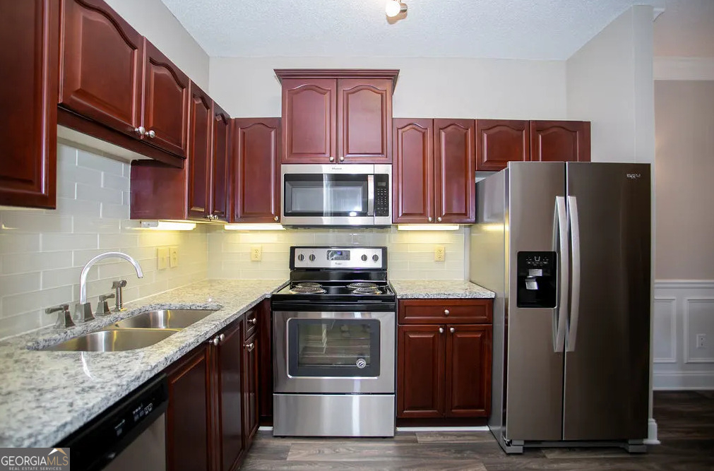 26000 Mill Creek Avenue - Photo 4