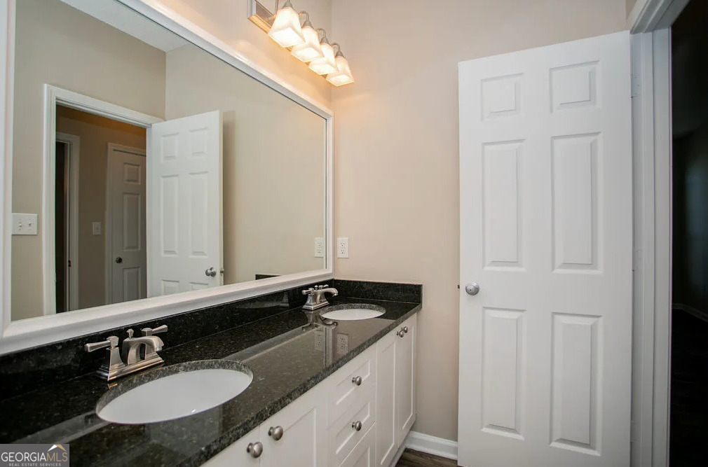 26000 Mill Creek Avenue - Photo 11