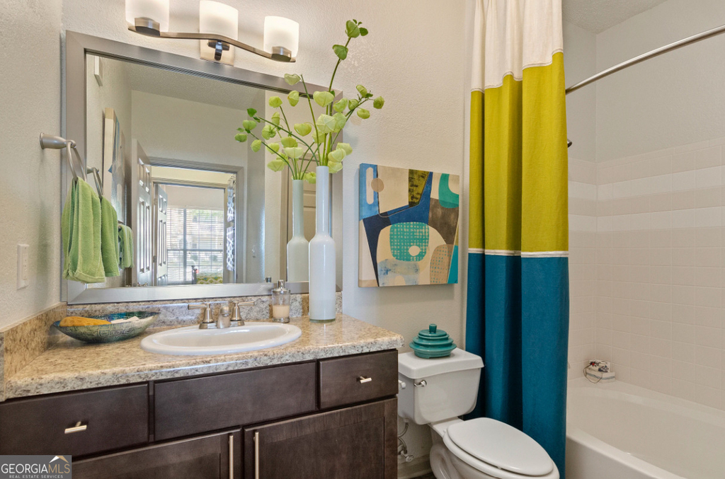 10055 Jones Bridge Road - Photo 9