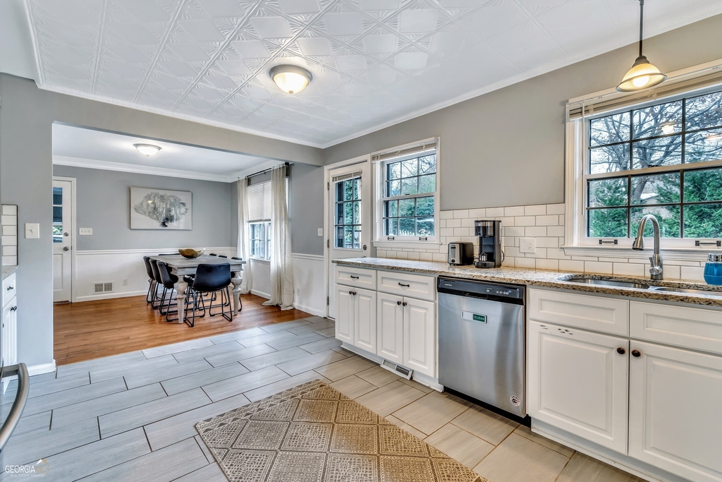 367 Autumn Lane Se - Photo 9