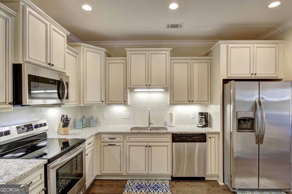 205 Mariners Circle - Photo 11