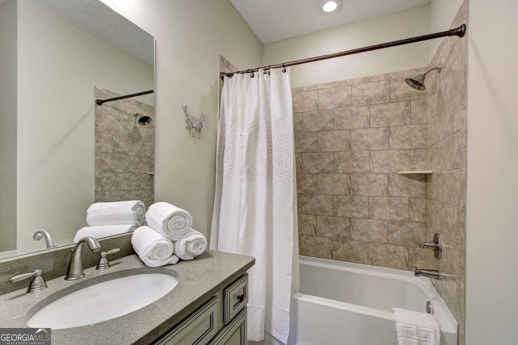 205 Mariners Circle - Photo 32