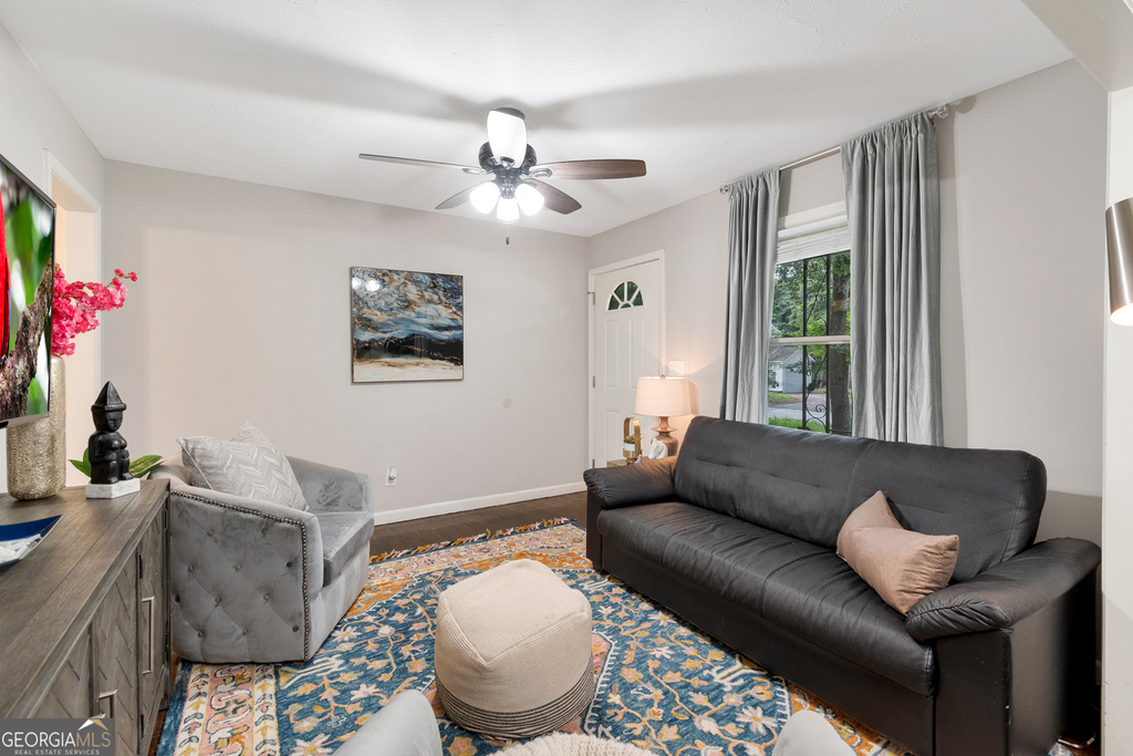 240 Lake Drive - Photo 2