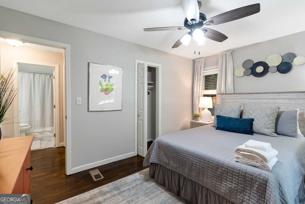 240 Lake Drive - Photo 18