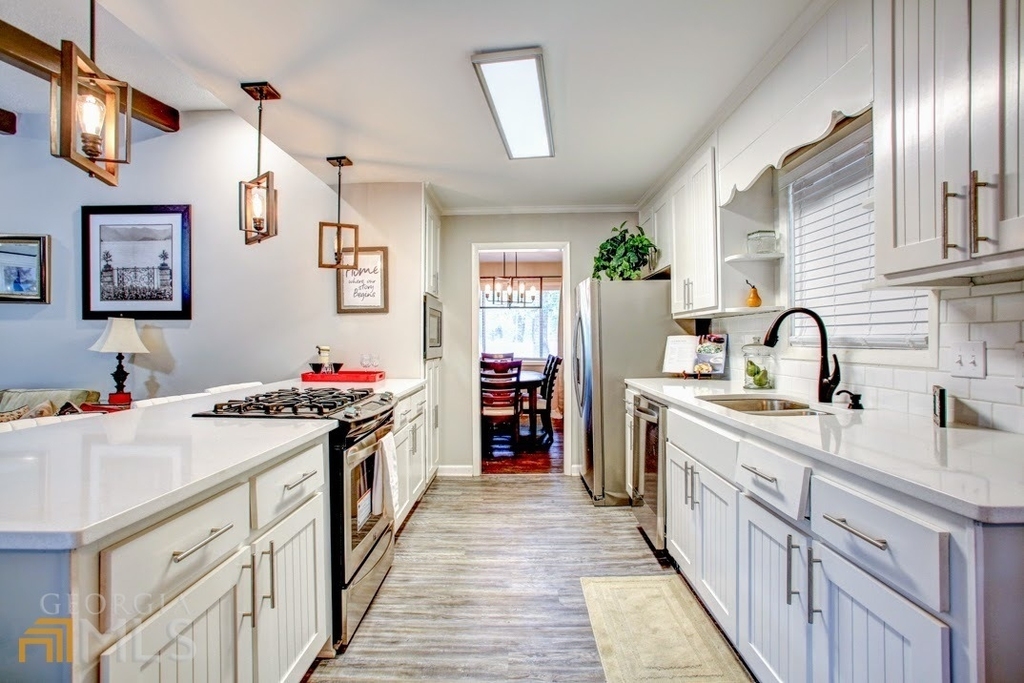 83 Kathryn Drive - Photo 12