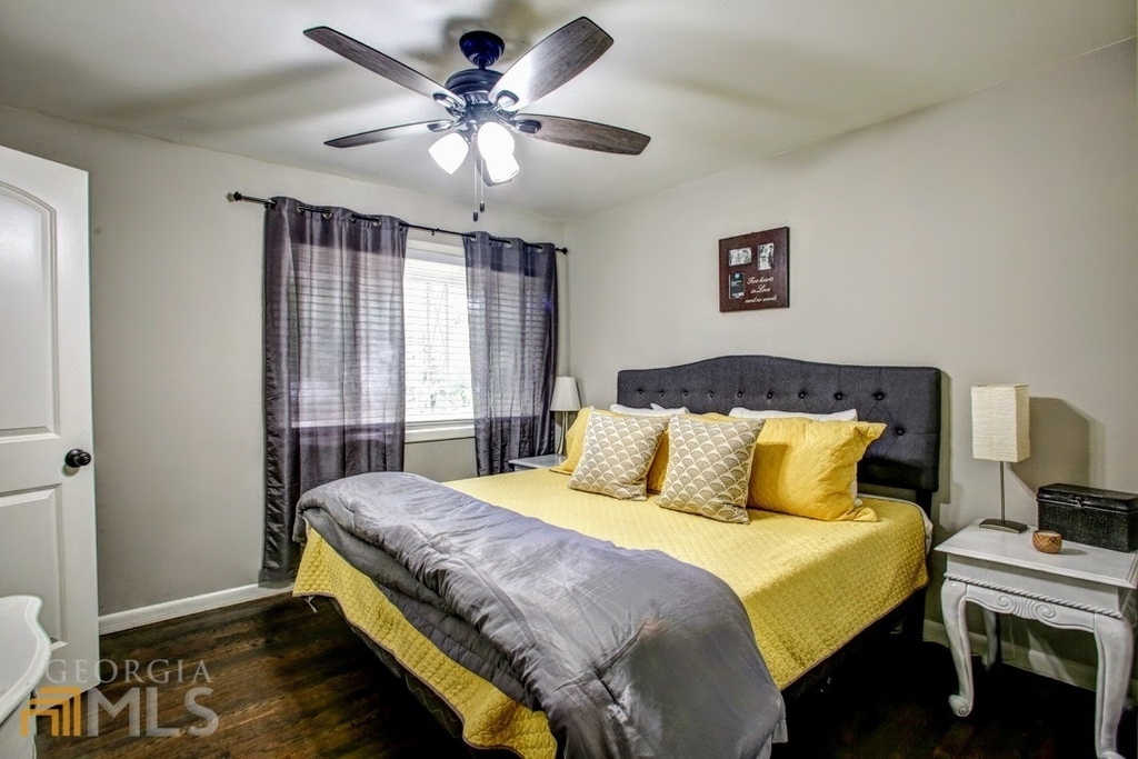 83 Kathryn Drive - Photo 3