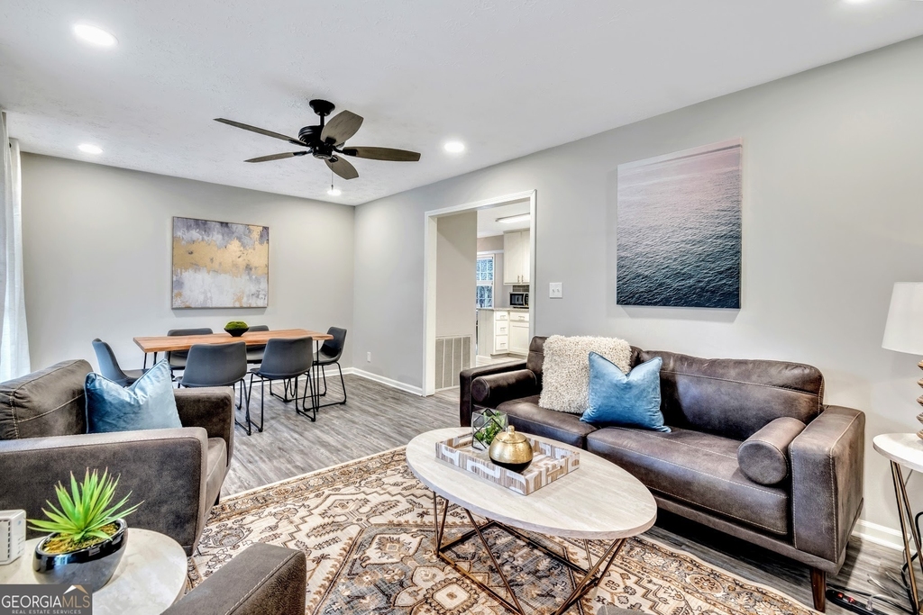 4428 John Drive - Photo 4