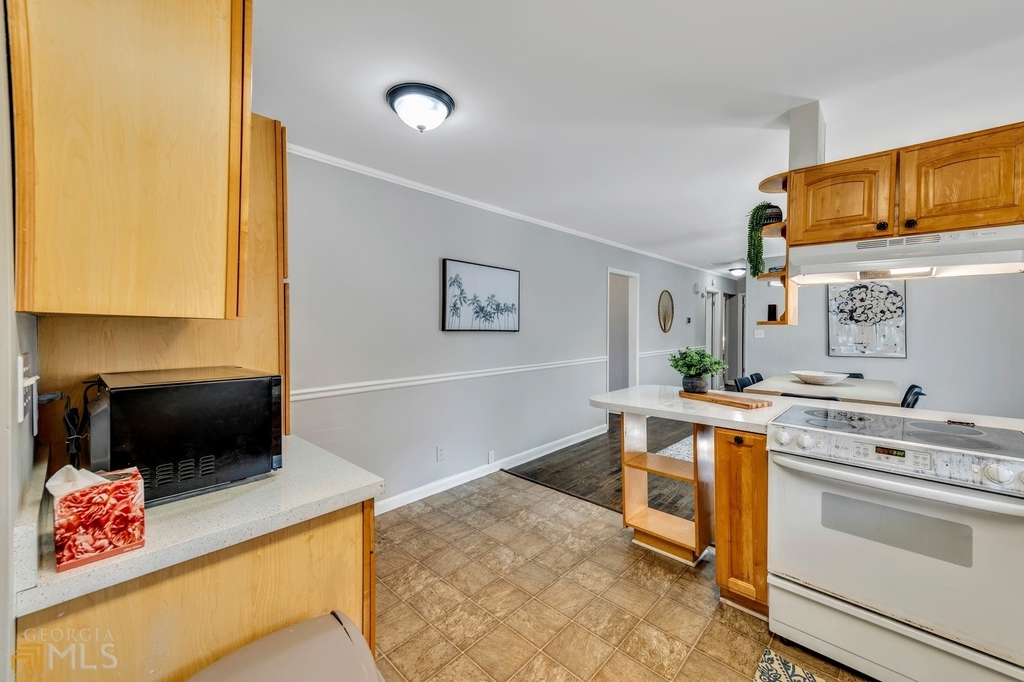 654 Joel Drive - Photo 10