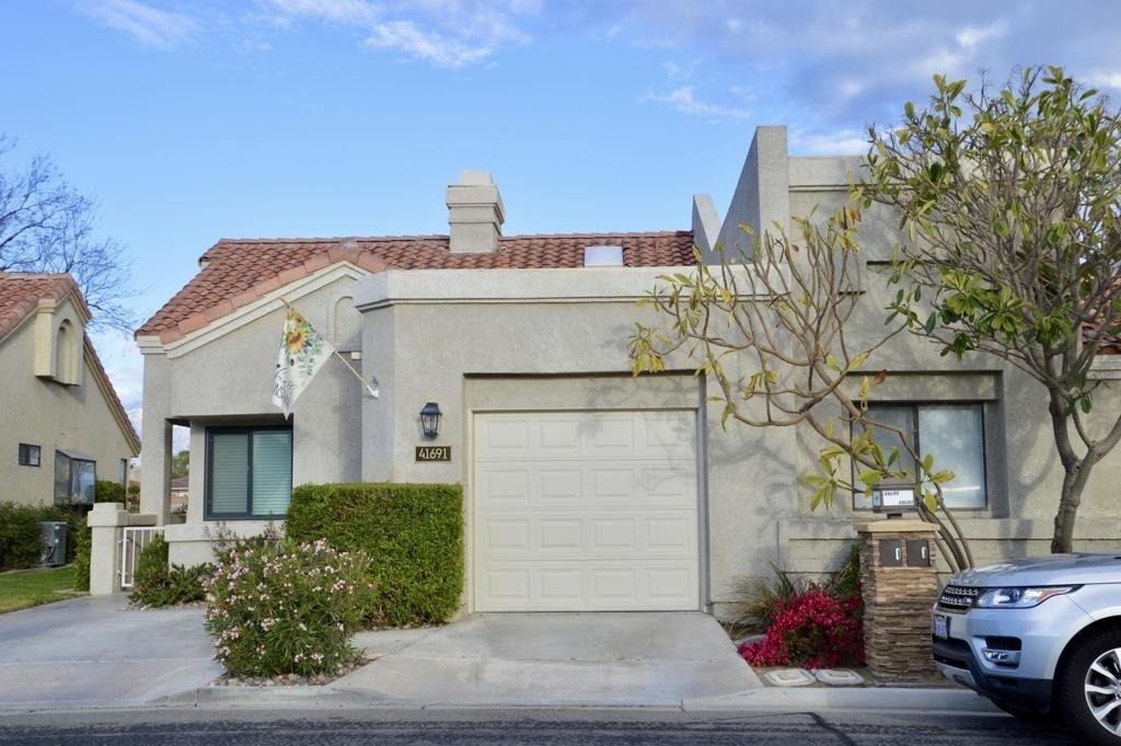 41691 Kansas Street - Photo 11