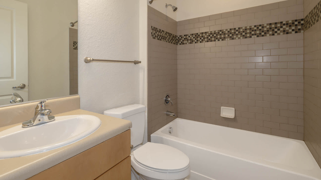 14770 Orchard Pkwy - Photo 36