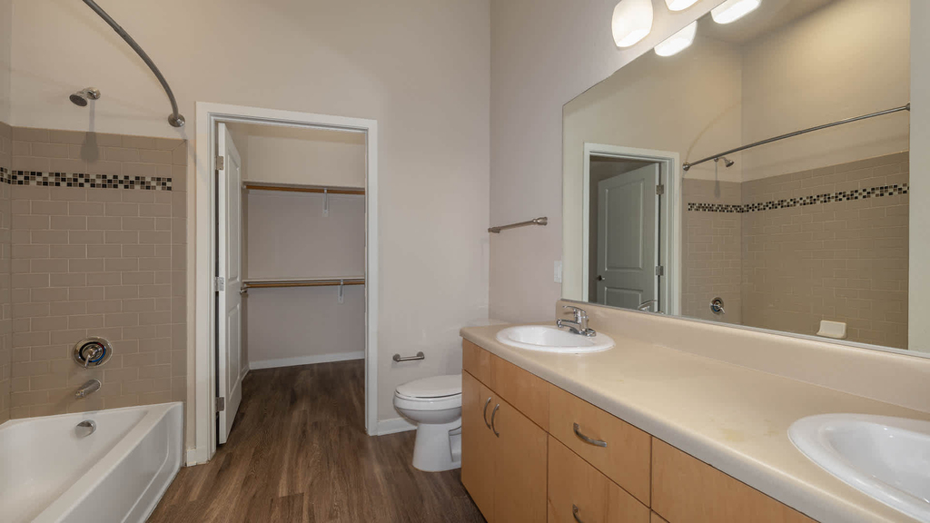 14770 Orchard Pkwy - Photo 38