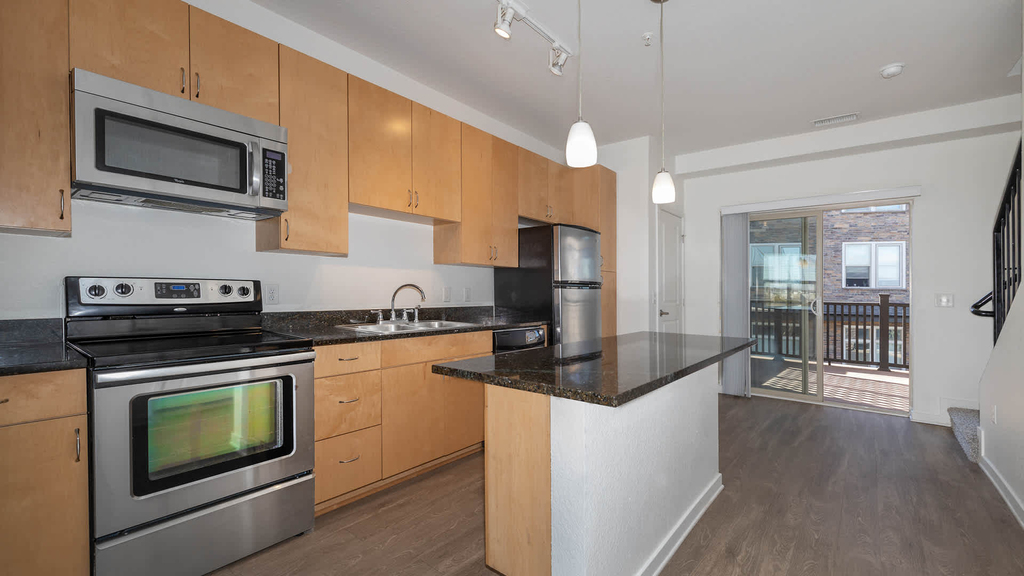 14770 Orchard Pkwy - Photo 8