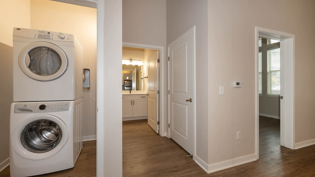 14770 Orchard Pkwy - Photo 43
