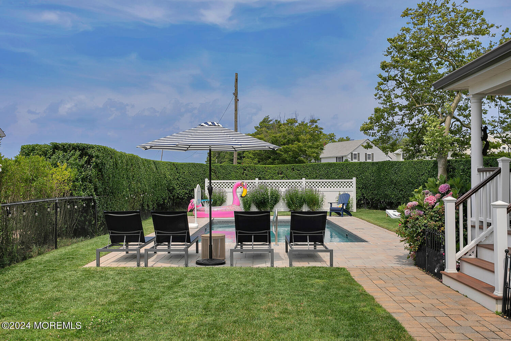 208 Neptune Place - Photo 61
