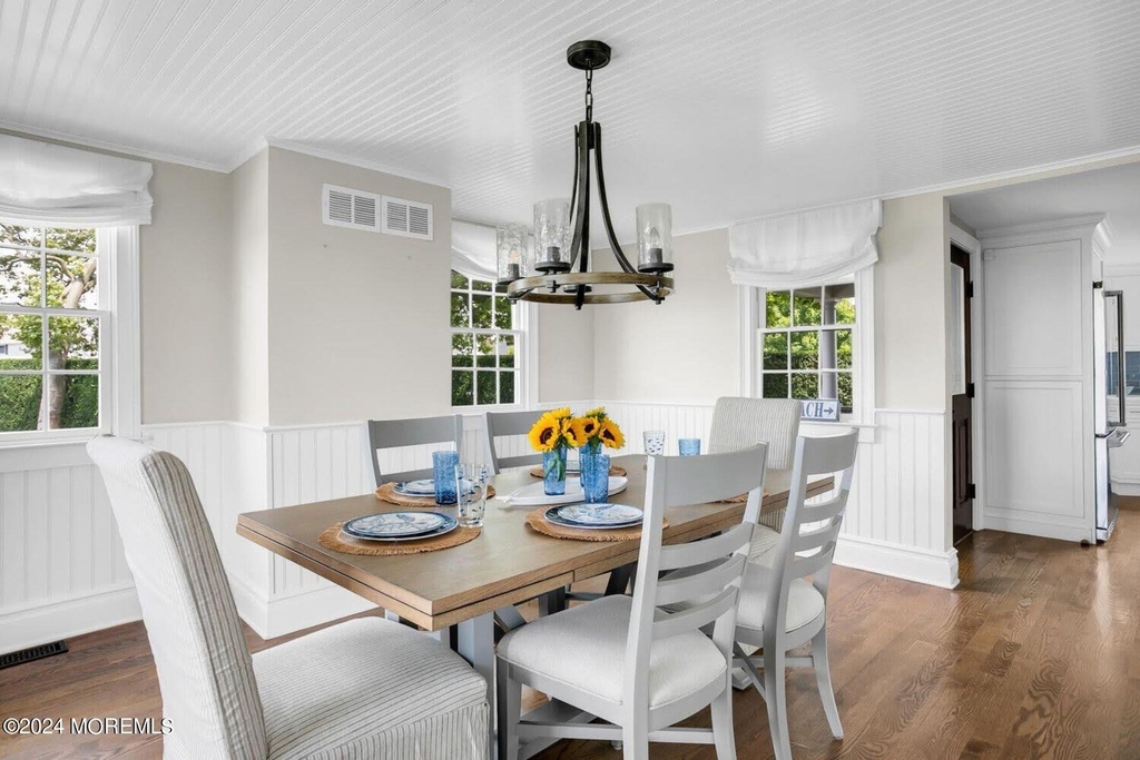 208 Neptune Place - Photo 22
