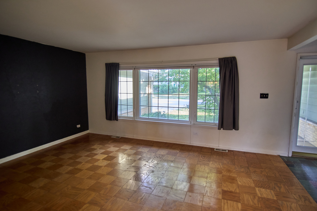 610 Walnut Lane - Photo 3