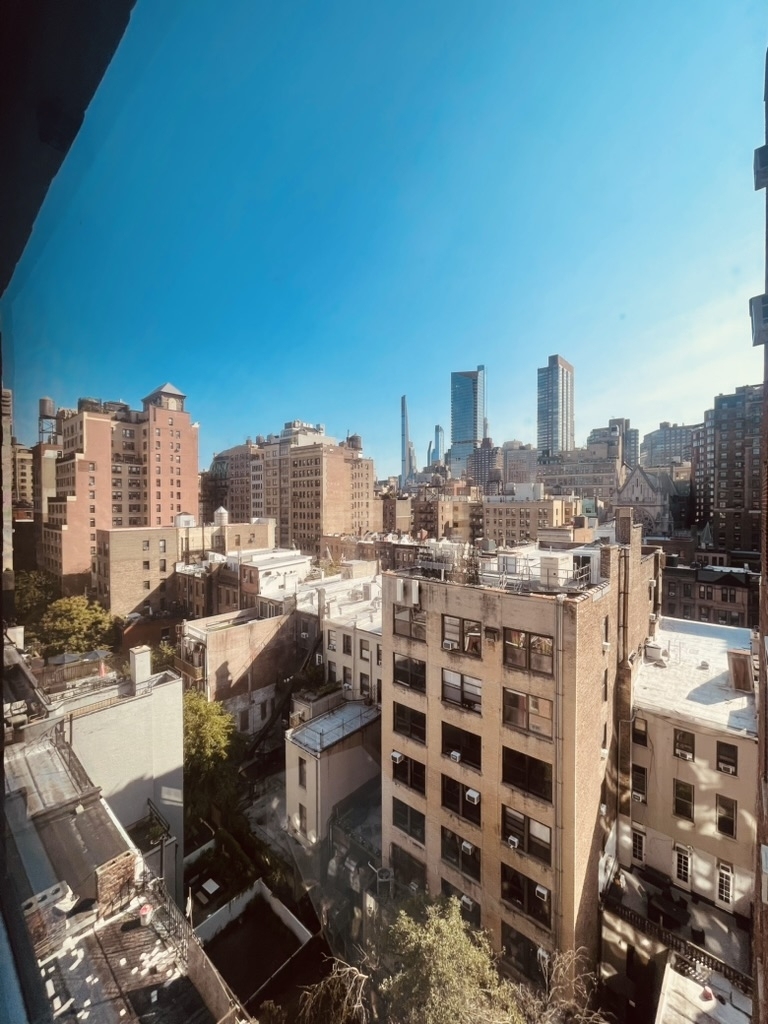 160 West 73rd Street - Photo 5