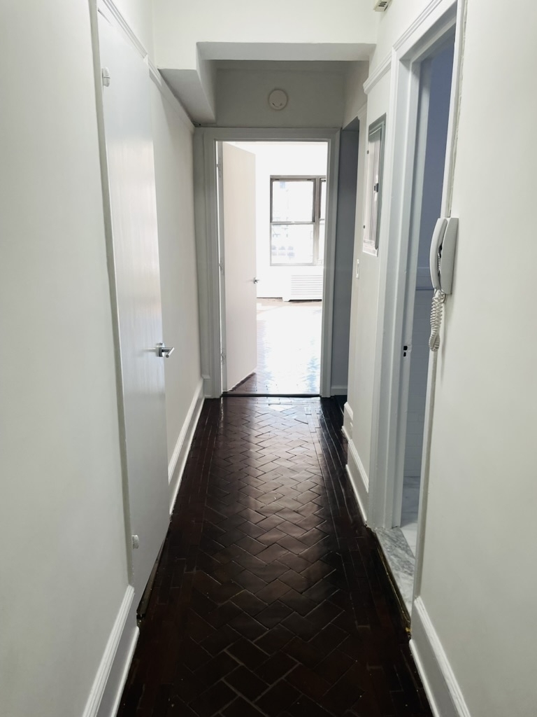 160 West 73rd Street - Photo 1