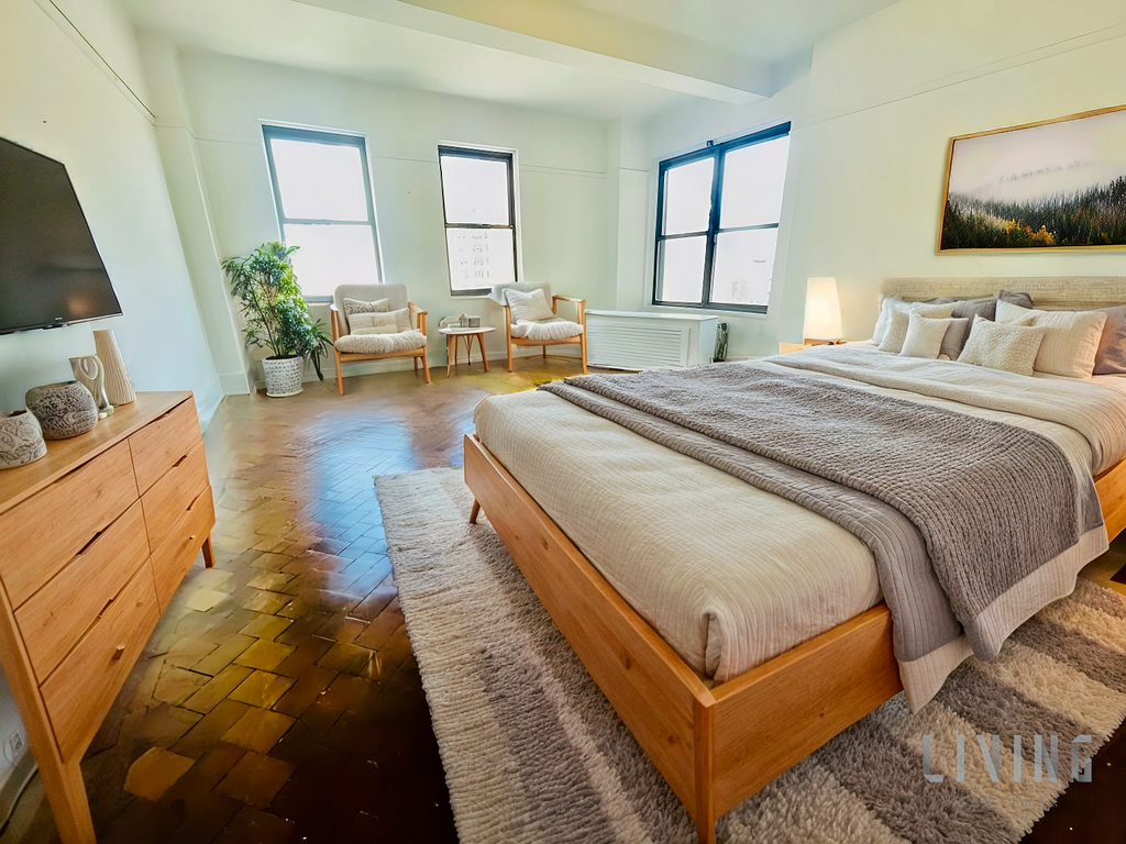 160 West 73rd Street - Photo 0