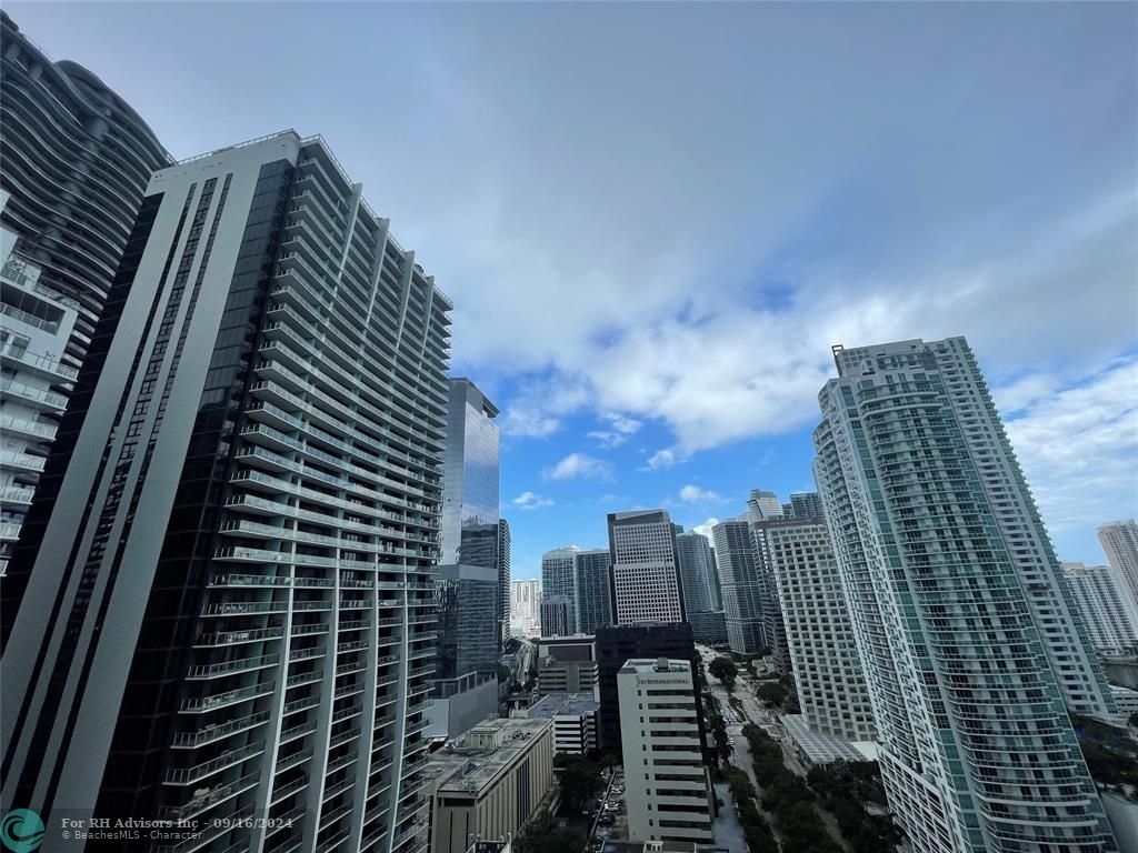 1060 Brickell Ave - Photo 34