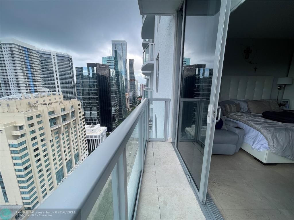 1060 Brickell Ave - Photo 27