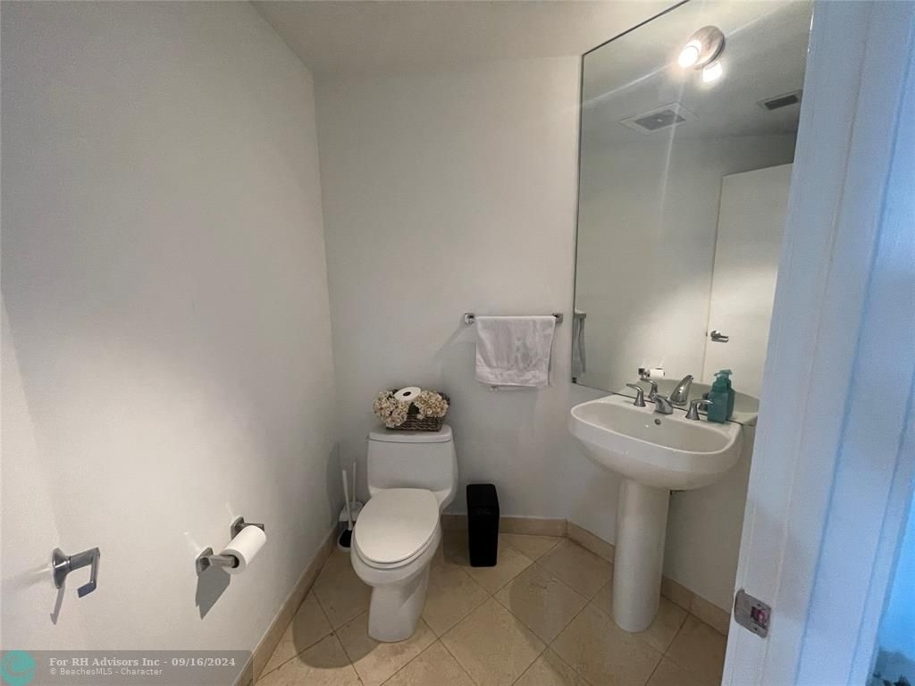 1060 Brickell Ave - Photo 15