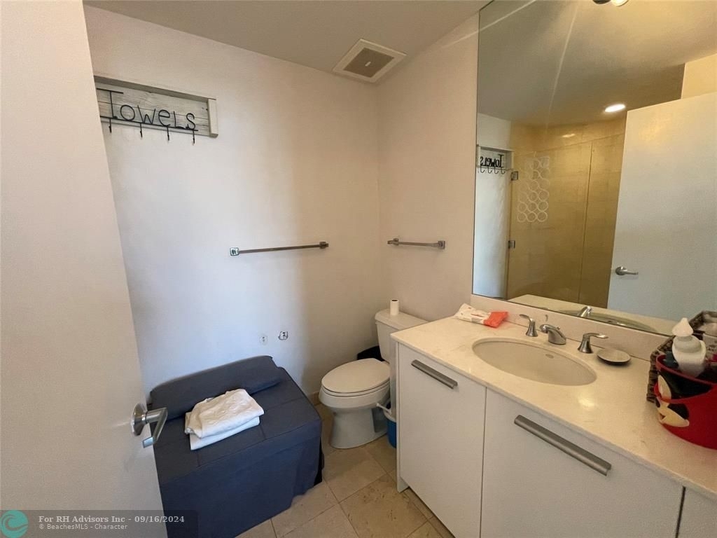 1060 Brickell Ave - Photo 22