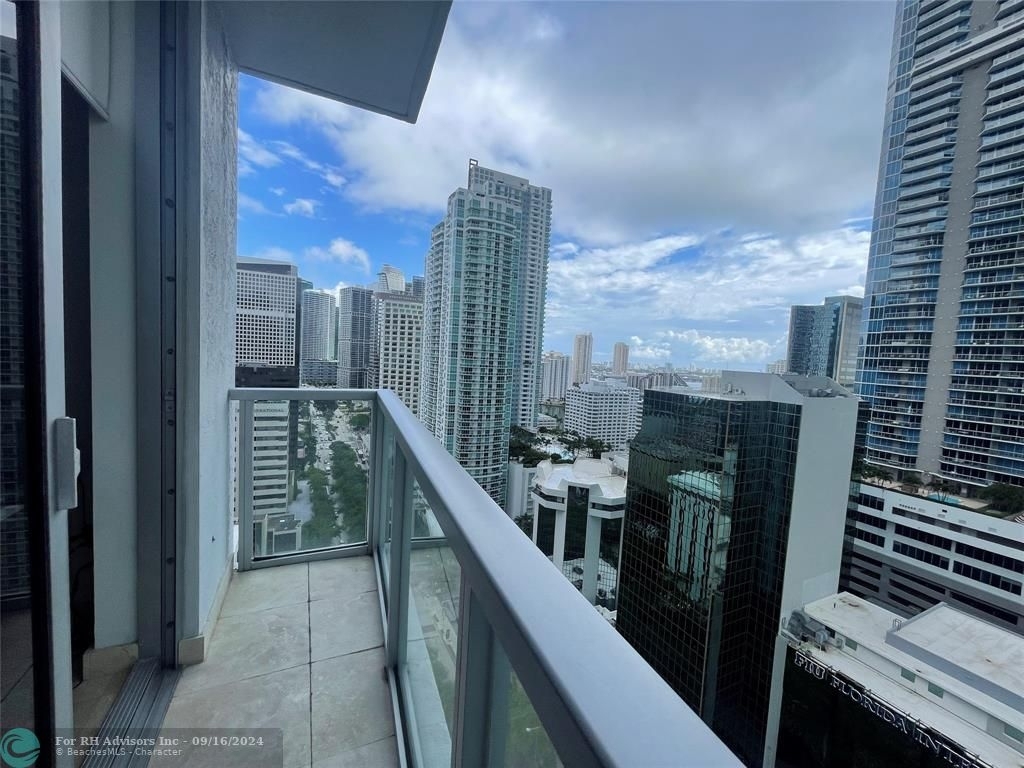 1060 Brickell Ave - Photo 33