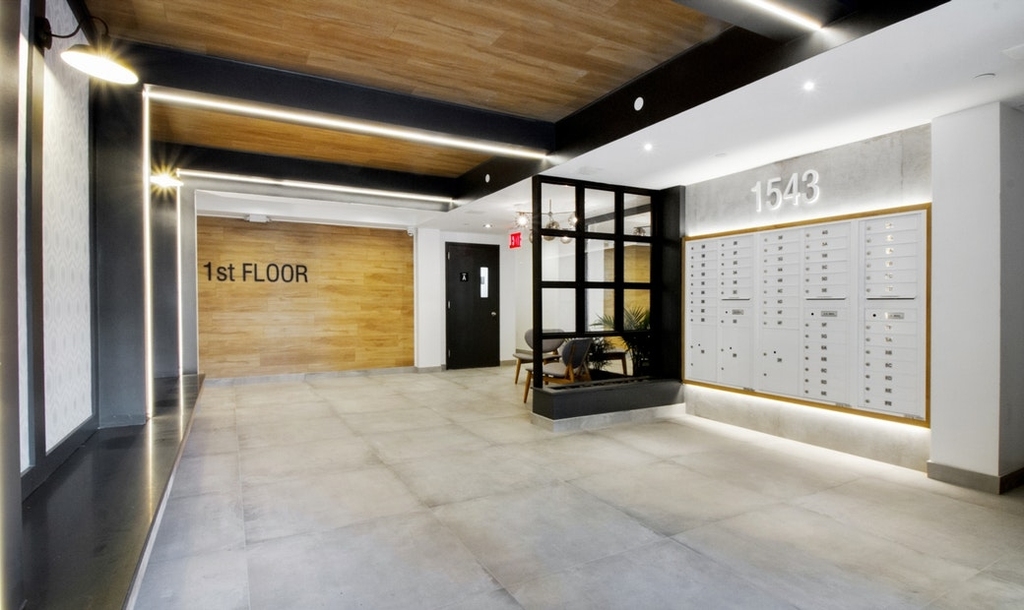 1543 East 19th Street - Photo 12