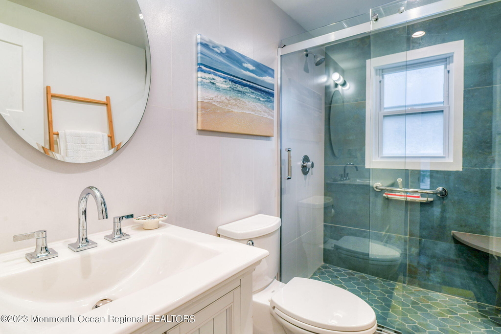 819 Dunlewy Street - Photo 22