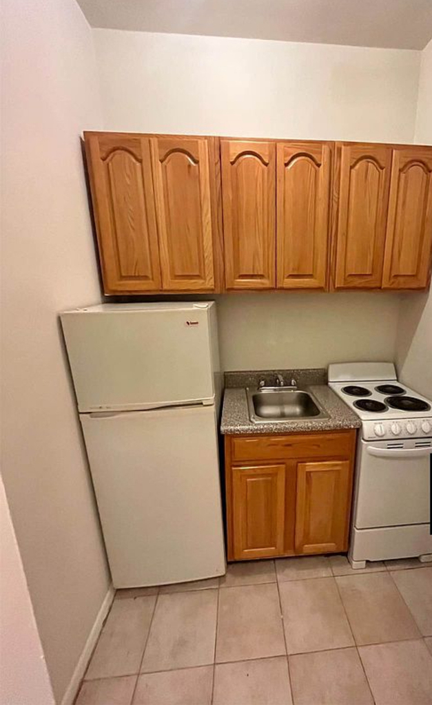 336 East 87th Street - Photo 3