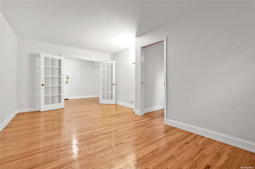 83-75 118th Street - Photo 7