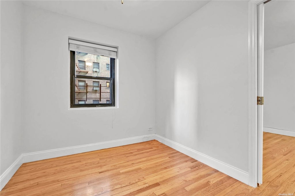 83-75 118th Street - Photo 10
