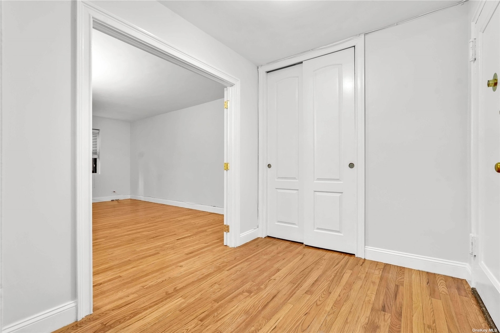 83-75 118th Street - Photo 4