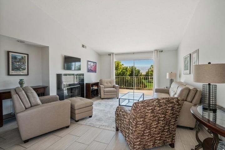 272 Desert Falls Drive E - Photo 5