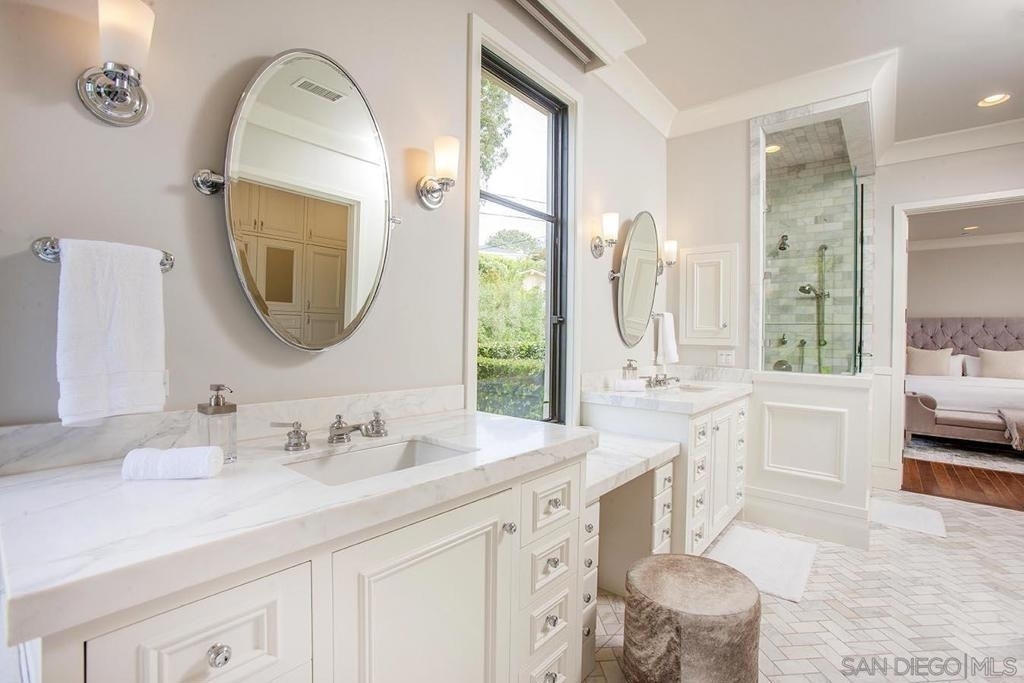 443 11th Street - Photo 23
