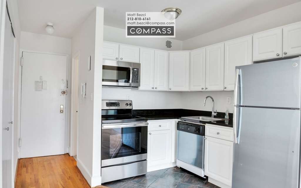 655 2nd Avenue - Photo 1