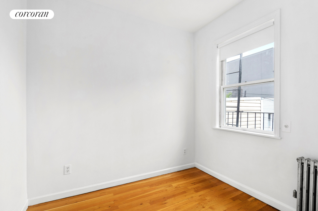 356 Leonard Street - Photo 7