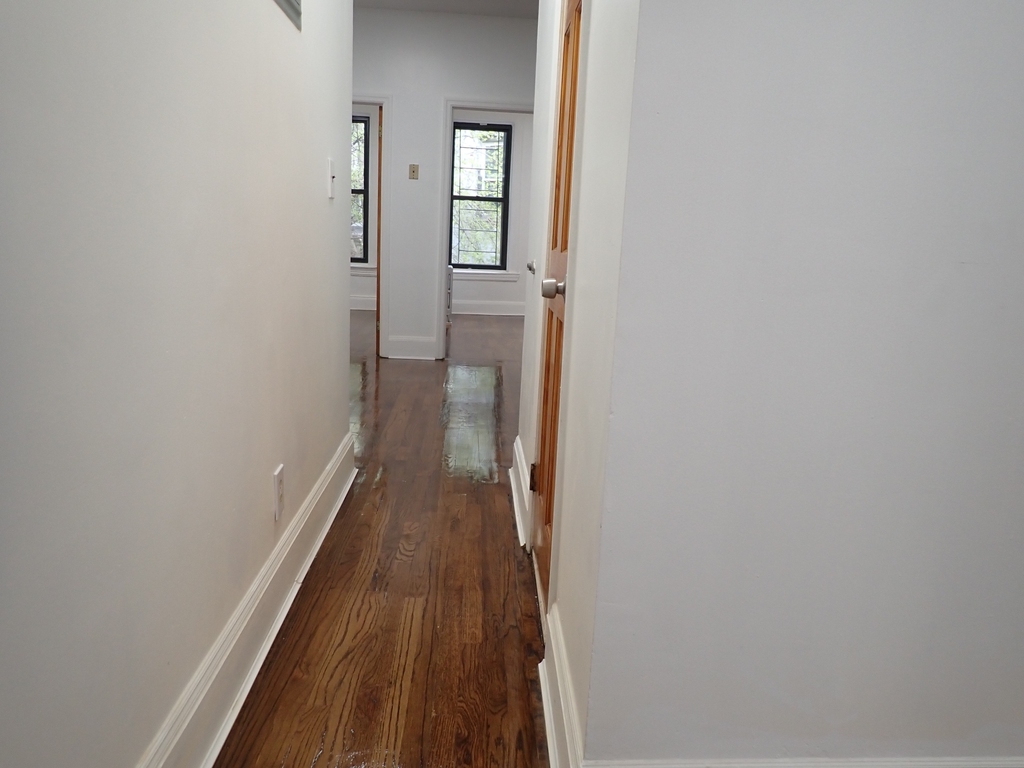 1559 Eastern Parkway - Photo 5