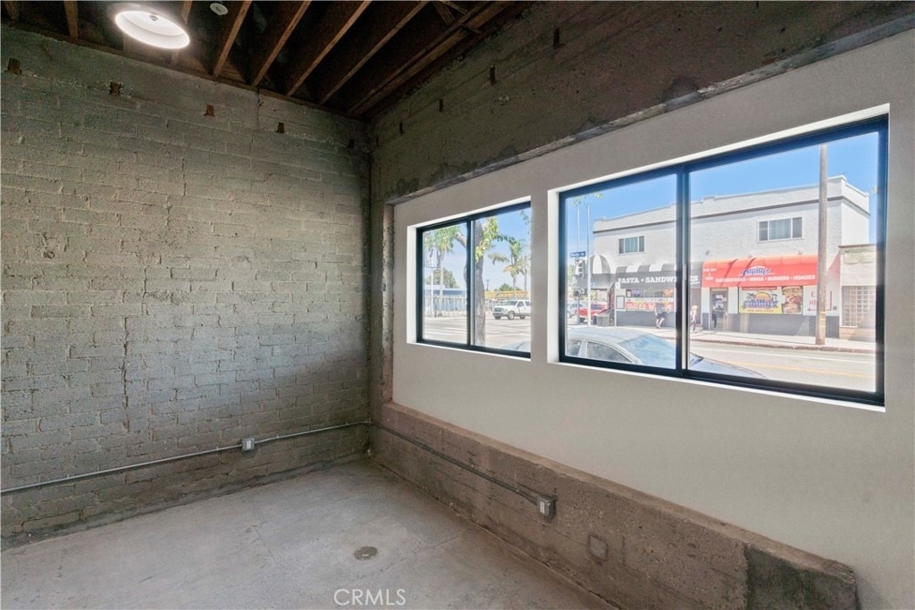 1901 S Pacific Avenue - Photo 4