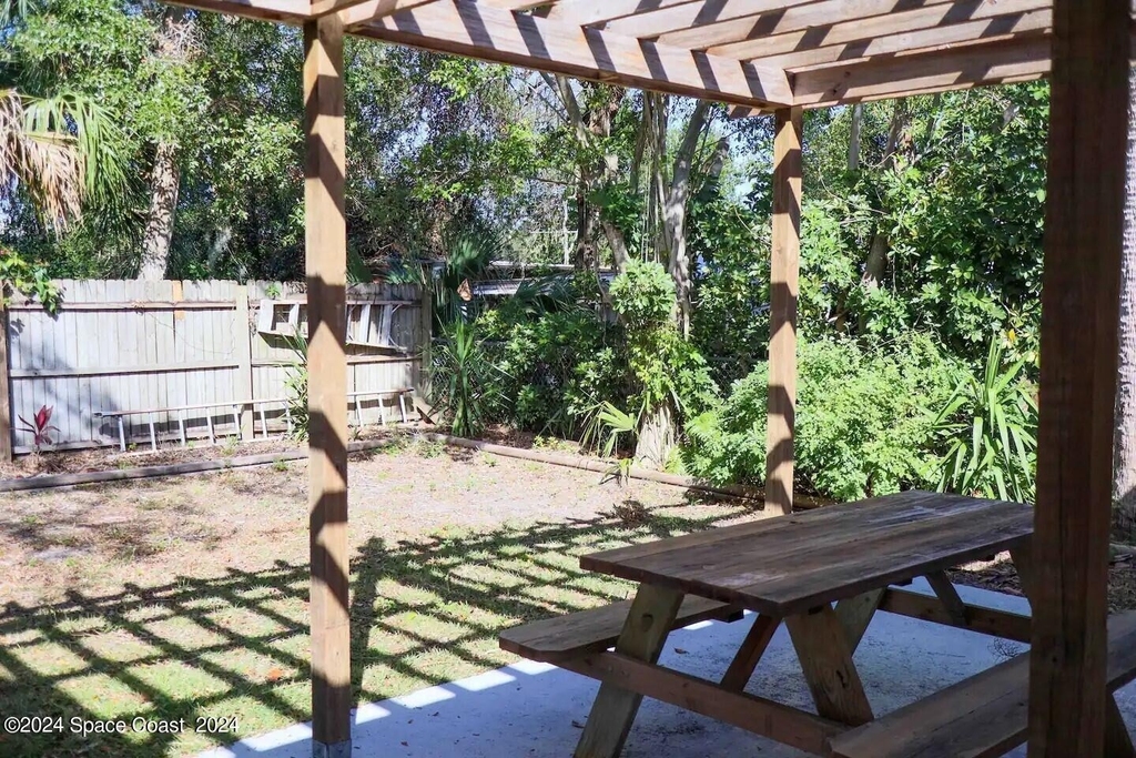 614 Shady Lane - Photo 1