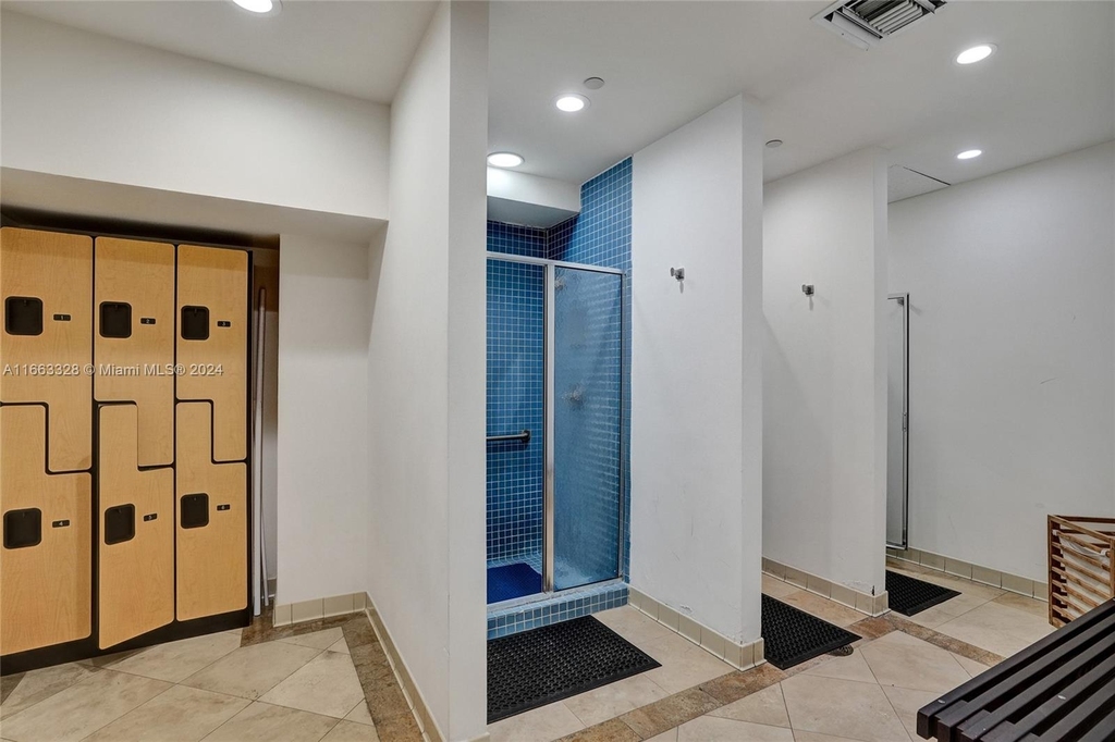 9559 Collins Ave - Photo 44
