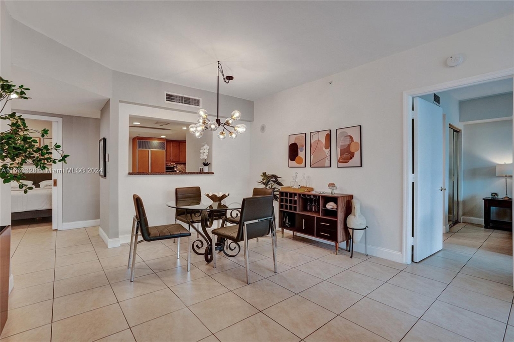 9559 Collins Ave - Photo 7