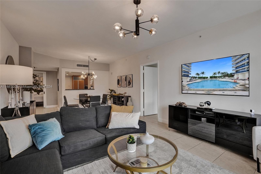 9559 Collins Ave - Photo 4