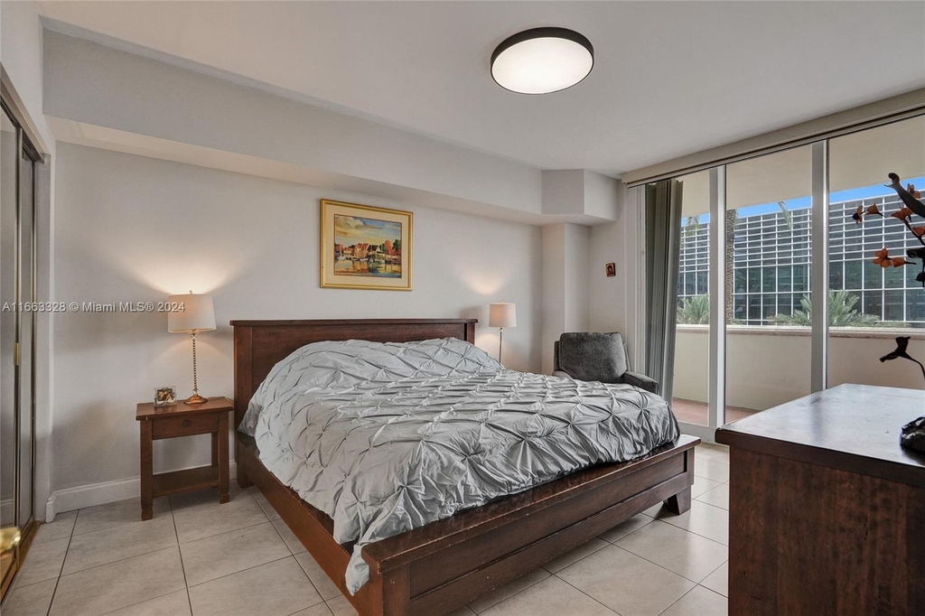 9559 Collins Ave - Photo 13
