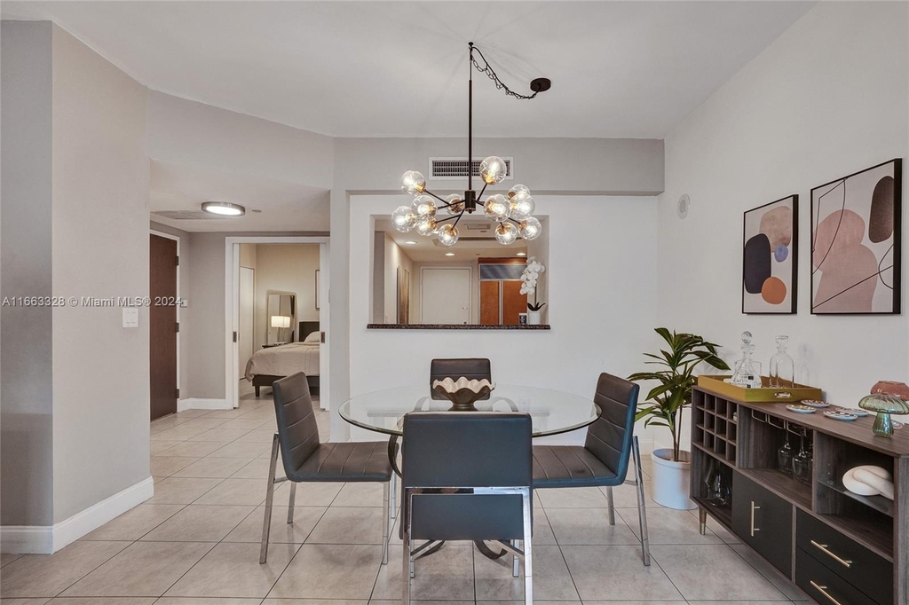 9559 Collins Ave - Photo 8