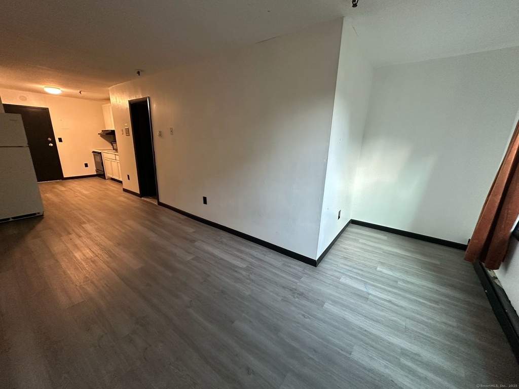 1660 Main Street - Photo 1